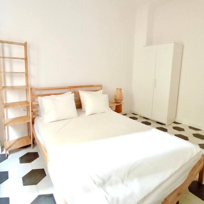 Stylish City Flat Near Promenade Thessaloniki Exterior photo